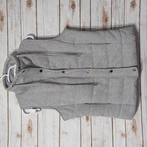 Vest with buttons